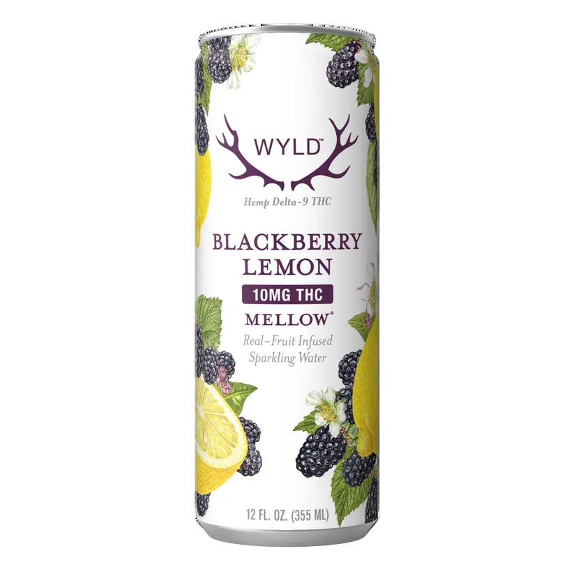 EAV Smoke & Vape Wyld THC drink in Blackberry Lemon flavor, showing a sleek bottle with blackberries and lemon slices on the label.