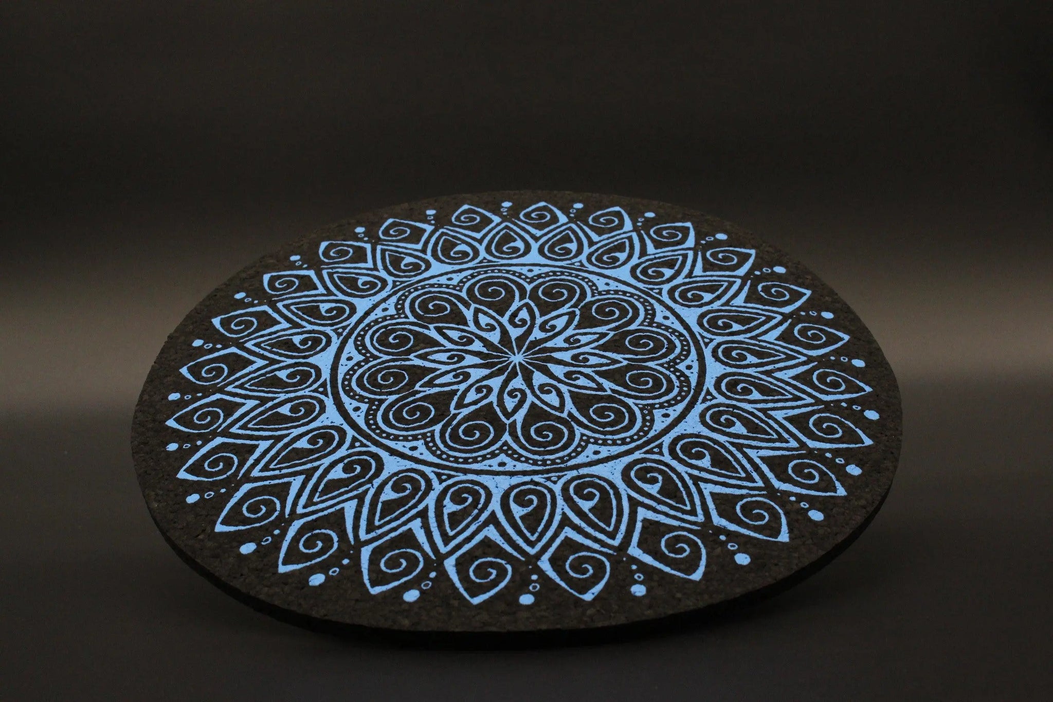 Moodmats Cornflower Macro smoke accessory with intricate cornflower design in vibrant blue tones, crafted by Moodmats.
